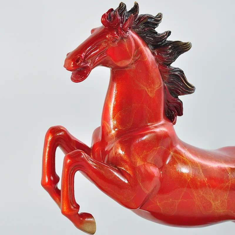 Bronze horse handicraft ornament is a success, home office desktop decoration