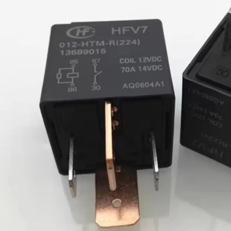 

Brand new original factory Relé HFV7 012-HTM-R 70A 12VDC