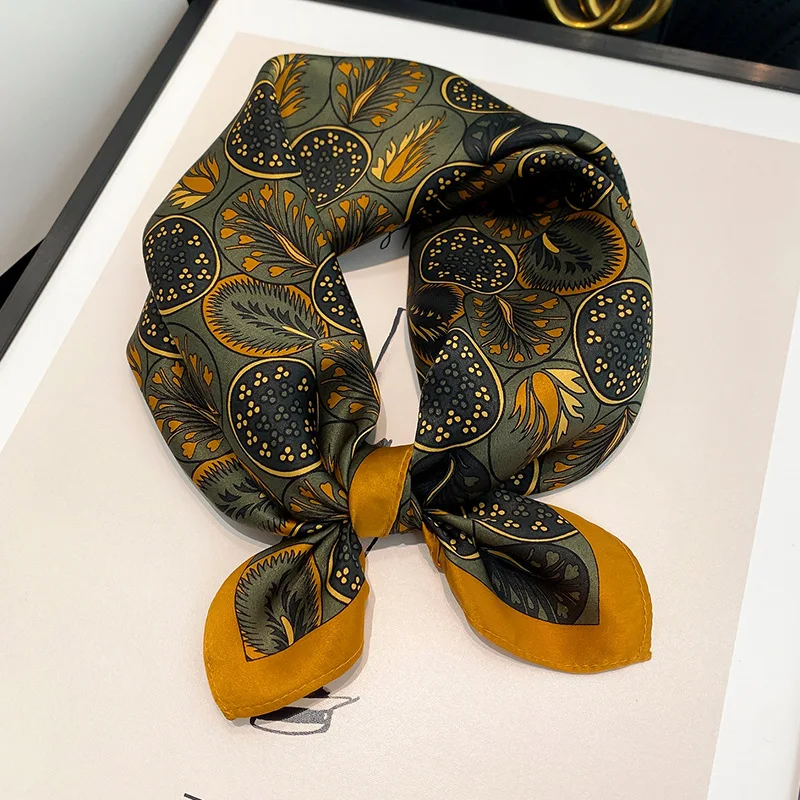 

1pc 53cm 100% Pure Mulberry Silk Scarf Women Vintage Peacock Feather Print Square Scarf Luxury Satin Neck Scarf