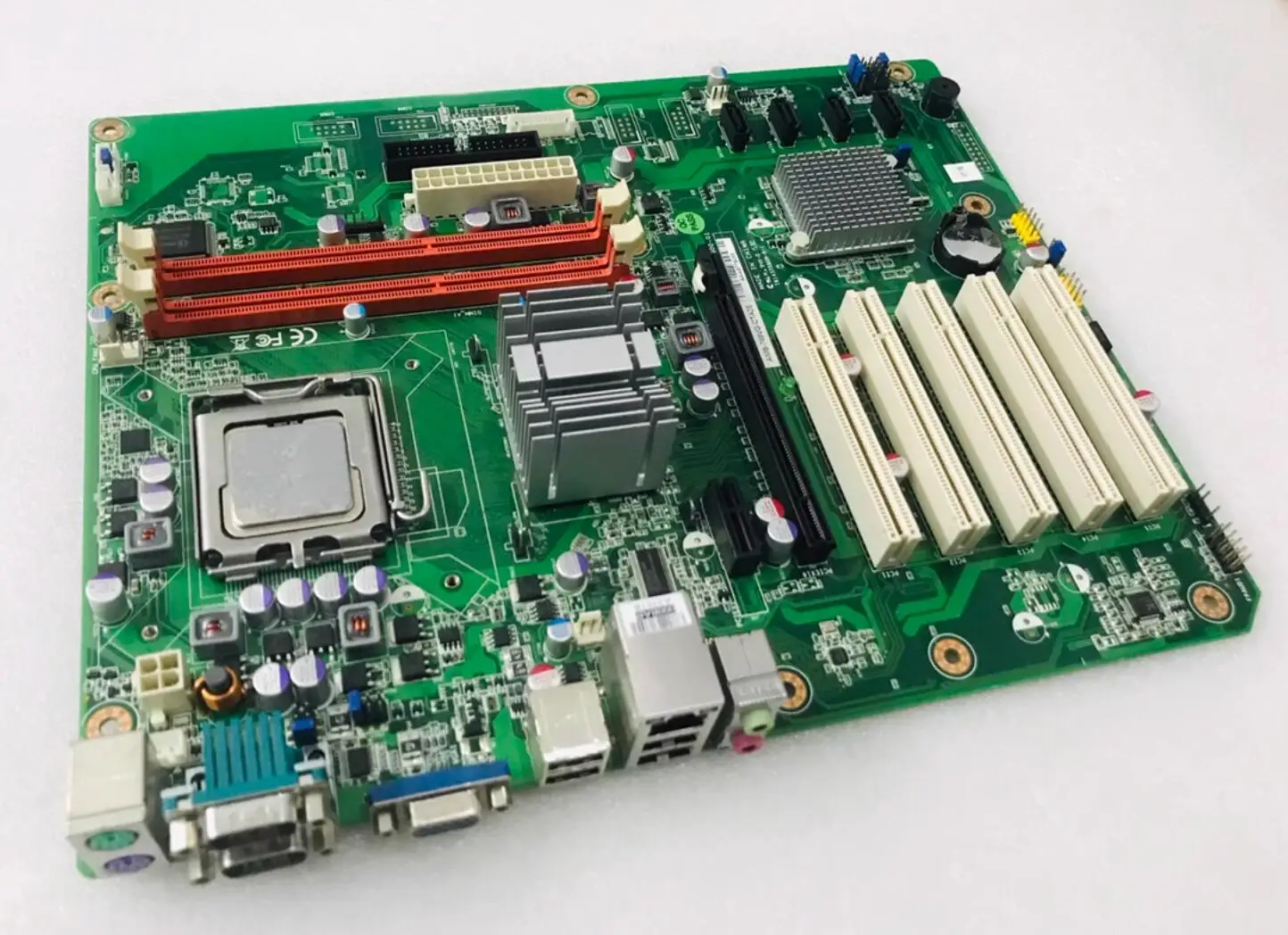 

AIMB-769VG Rev.A1 100%OK IPC Board ATX Industrial Embedded Mainboard AIMB-769 Rev.A2 Motherboard with CPU G41 1*LAN