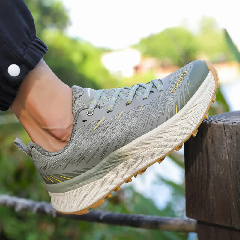 Men's Comfortable Anti-Slip Walking and Jogging Shoes Hiking Sports Shoes Mountaineering and Rock Climbing Sports Shoes