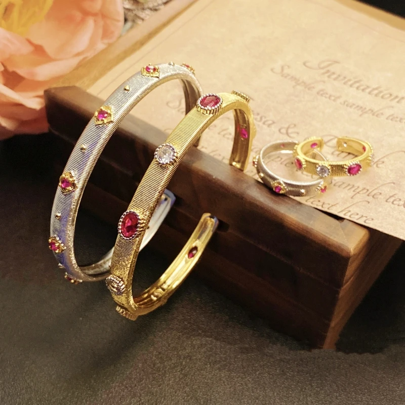 

Italian Burqila style hand-drawn process red corundum bracelet micro-inlaid two-color ring narrow version bracelet women's set