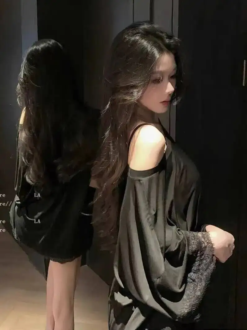 خريف جديد منامة النسخة الكورية فضفاضة خارج الكتف الدانتيل قصيرة الأكمام تي شيرت الساخن بلون فستان الساحرة أنيقة 16TT