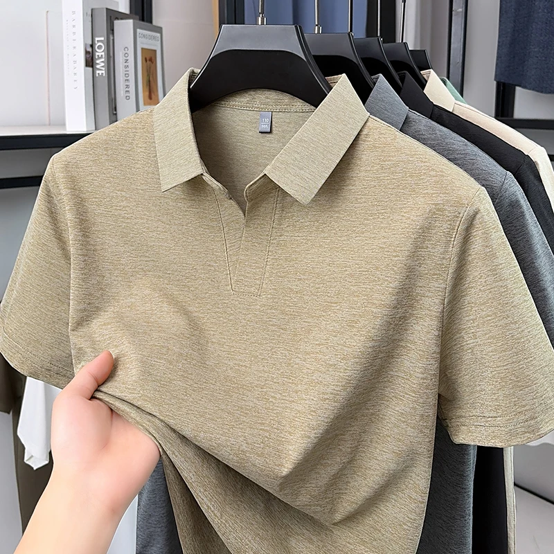 Herren Kurzarm-Poloshirts, einfarbig, ohne Knöpfe, V-Ausschnitt, schmal geschnitten, leicht, knitterfrei, modische Alltags-Tops für Männer – Detail 8