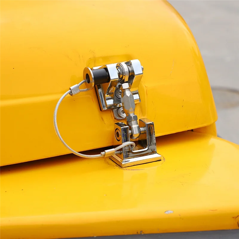 

New Arrival Anti-Theft Hood Catch Lock Car Hood Accessories For Jeep Wrangler TJ 1997-2006 1 Set