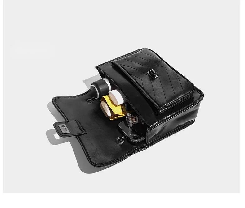 UR wandering large capacity women's 2024 new versatile and fashionable tote bag, niche diamond grid chain crossbody bag_voghion.com