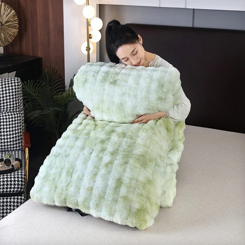 Green Winter Comforter Fluffy Tuscan Imitation Fur Quilt Rabbit Velevt Thickened Blanket Edredón Home Bedding 150*200 Queen