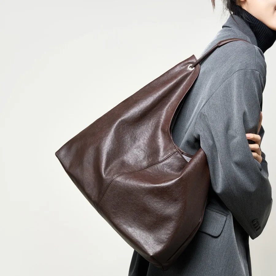 

2026 Large Capacity Genuine Cow Leather Tote Bag for Women Multi Way Shoulder Bag Commuter Underarm Purse Fashion Handbag