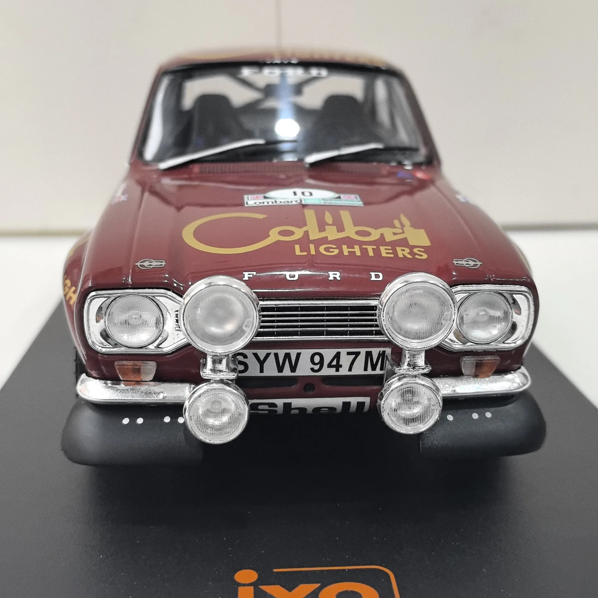 Diecast IXO 1/18 Scale FORD ESCORT MK1 RS 1600 # 10 1974 Racing C4 Alloy Car Model - view 4