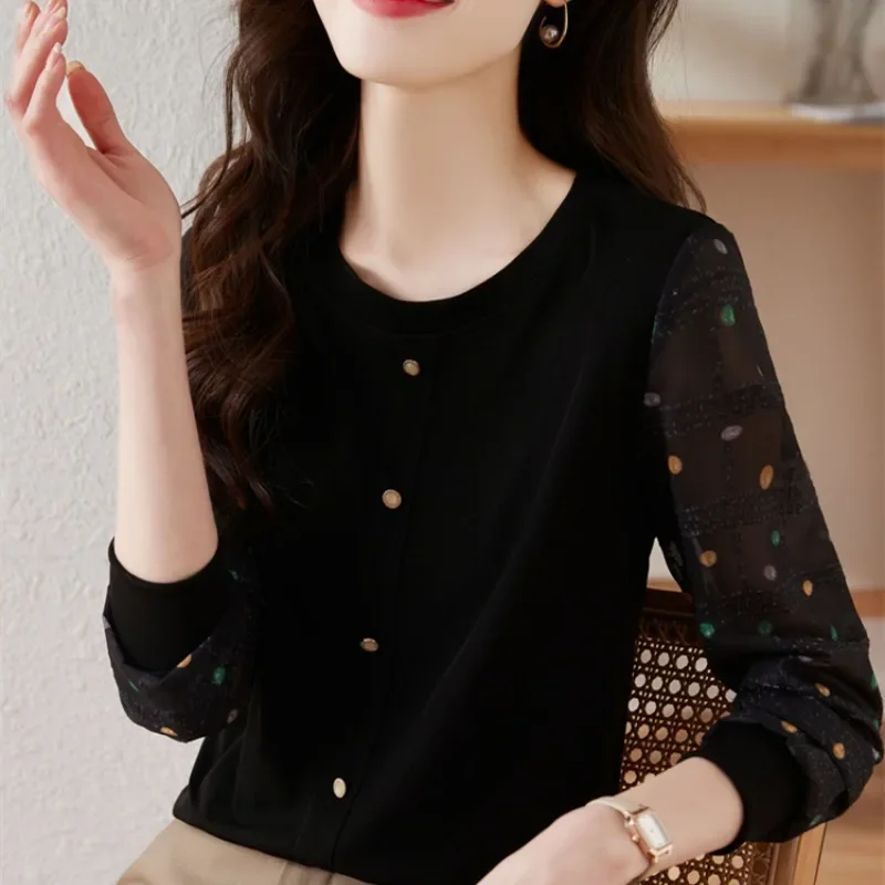 Women's 2024 Autumn Pullover Round Neck Patchwork Button Loose Lace Versatile Knitted Long Sleeved Chiffon Shirt B521