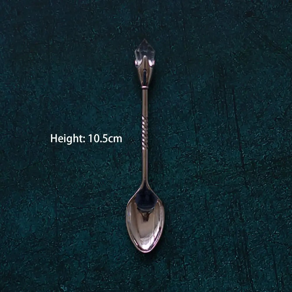 Retro Multifunctional Zinc Alloy Heat Resistant Kitchen Tool