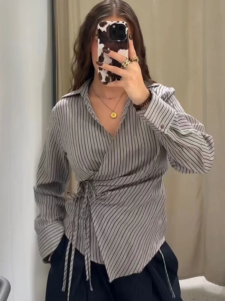 2026 جديد المرأة مخطط طباعة قمصان أنيقة الدانتيل يصل القوس غير النظامية قمة الموضة الخامس الرقبة مكتب السيدات التنقل البلوزات القمم #2