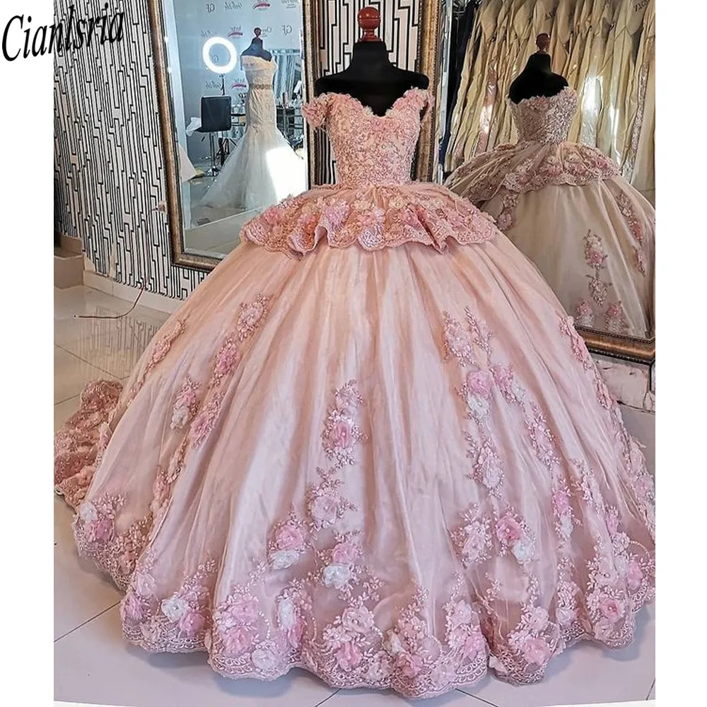 Pink Ruffles Handmade Flowers Ball Gown Quinceanera Dress Off The Shoulder Short Sleeve Appliques Lace Vestidos De 15 16 Años