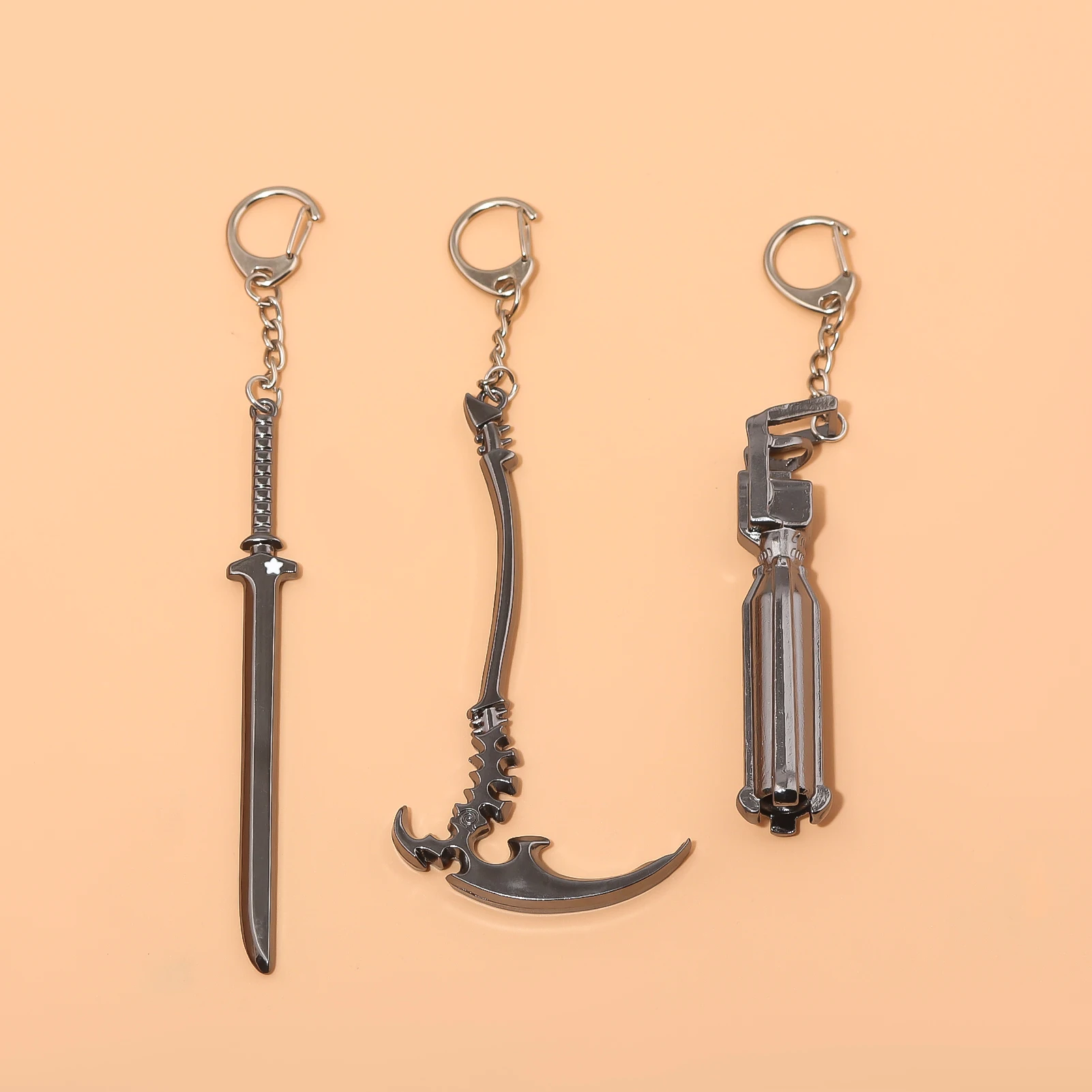 لعبة بلاك روك مطلق النار المفاتيح روك مدفع الموت المنجل تاشي الظاهري التوأم ذيل حصان فتاة شخصية سلاح قلادة مجوهرات هدية