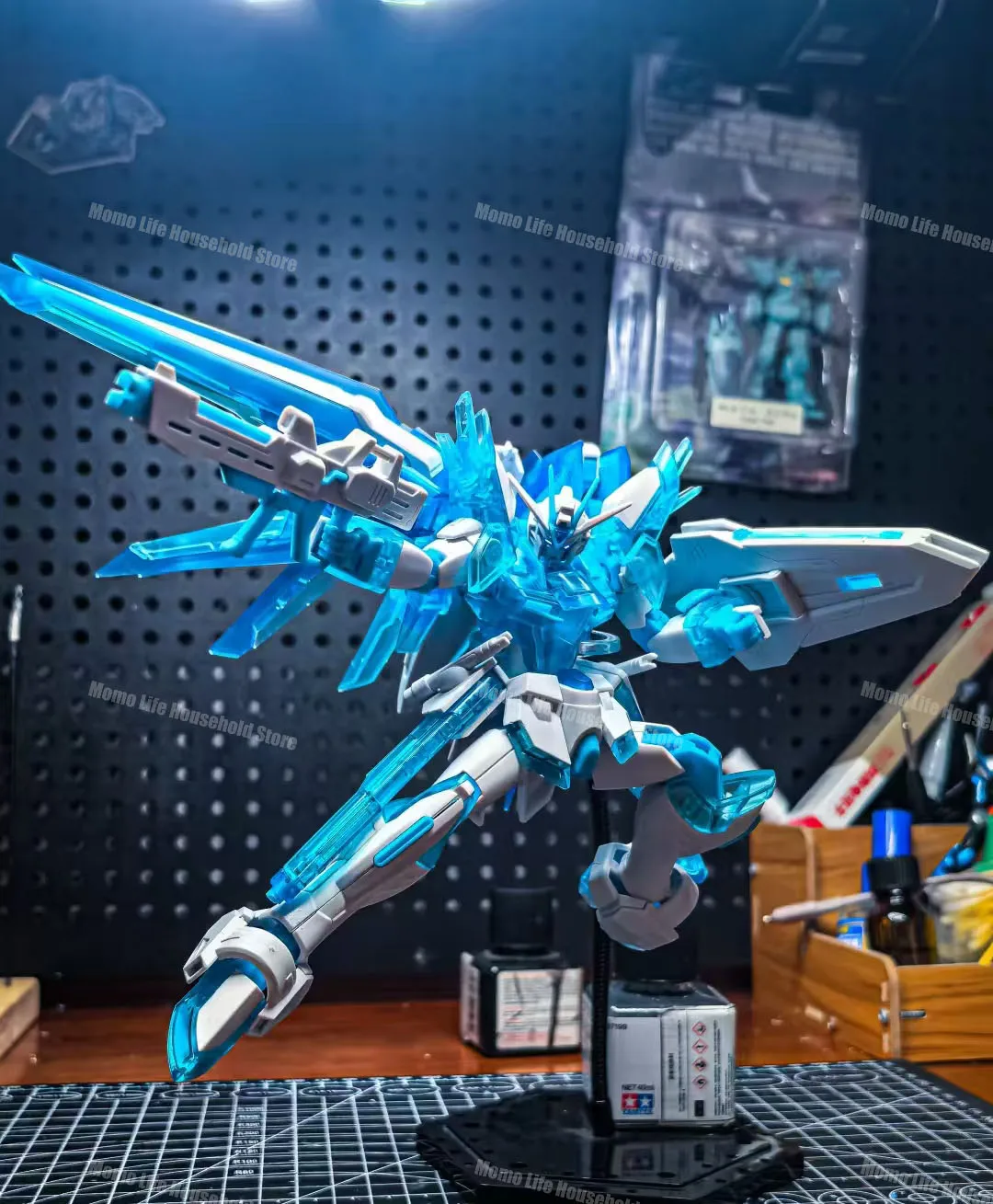 DFHモデル HG 1/120 STTS-909 ライジング・フリーダム アイスブルーカラー 組立モデルキット アニメアクションフィギュア ロボット プラスチックモデル ギフト おもちゃ