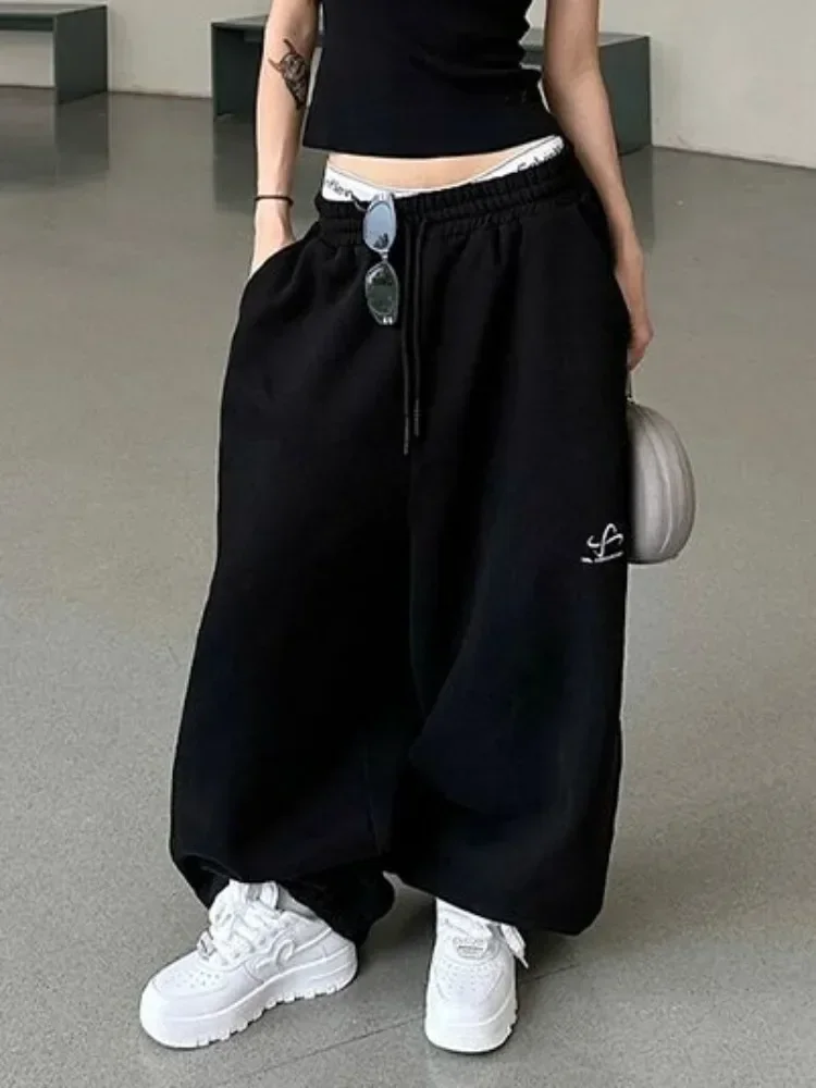 

Y2K Oversize Black Sweatpants Woman Korean Fashion Loose Sports Pants High Waist Streetwear Drawstring Wide Leg Trousers