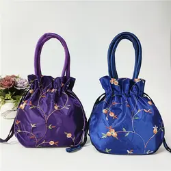 Bolsa de cosméticos de estilo étnico para mujer, bolsas de almacenamiento pequeñas bordadas, bolsa de embalaje de joyería, bolsas con cordones Hanfu, bolsos de flores