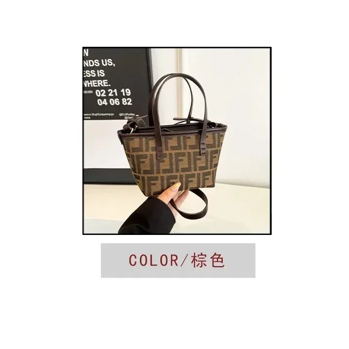 

Light Luxury Retro Vegetable Basket Bucket Bag Women's 2025 New Fashion Handbag Temperament Versatile Shoulder Messenger Bag