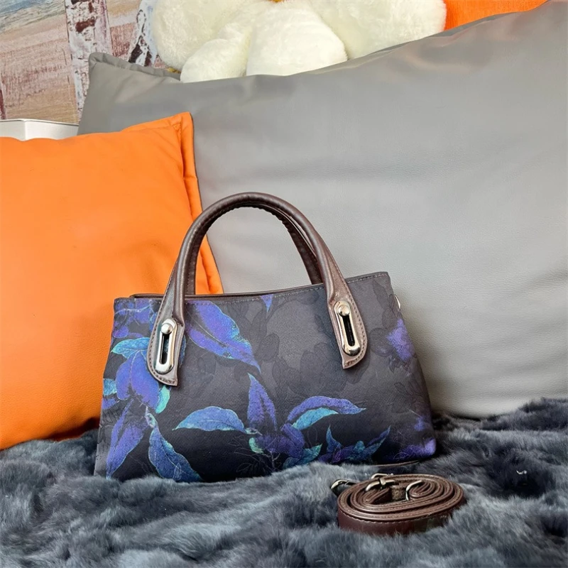 Women Package Fragrant Cloud Yarn Chinese Ink Painting One Shoulder Bag Cheongsam Retro Handbag Classical Pack Messenger Bags