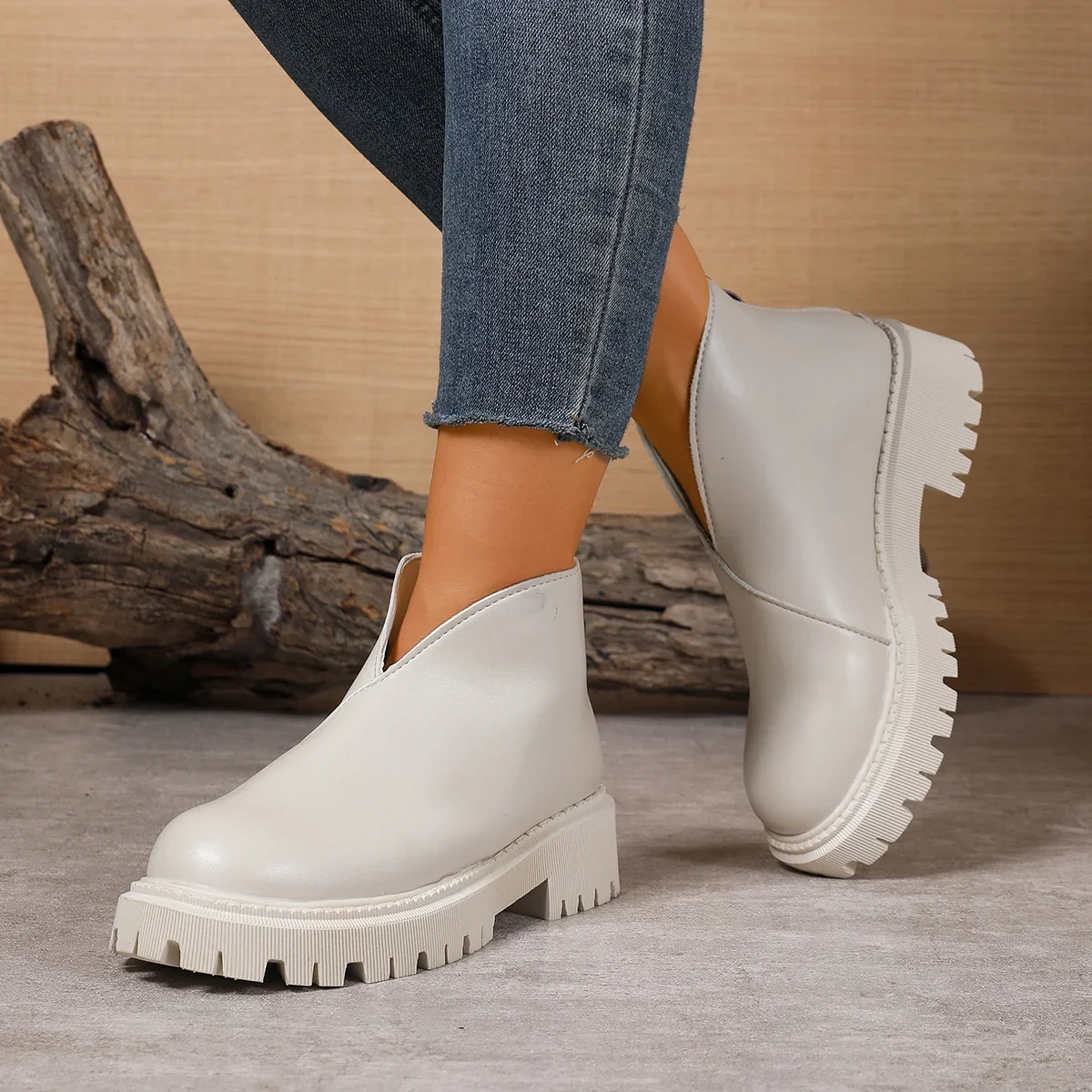 Winter-Damenstiefel mit mittelhohem Absatz, rutschfester Sohle und Reißverschluss hinten, modische High-Top-Schuhe, bequeme Outdoor-Sportschuhe. – Detail 11