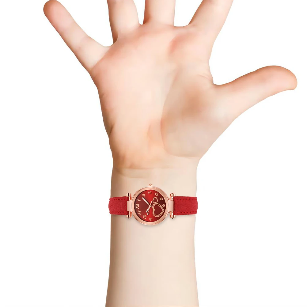 

Ladies Wrist Watches Fashion Heart Red Imitation Elegant for Women Miss