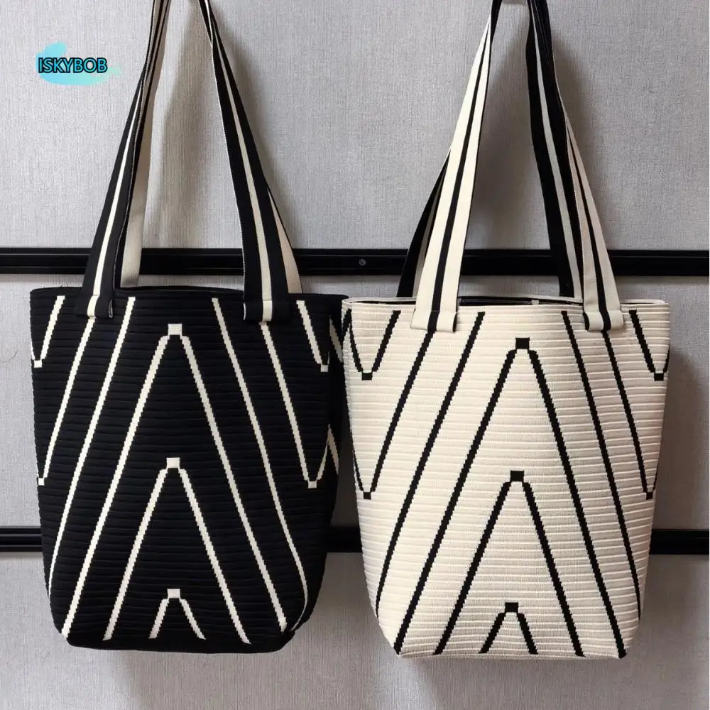 

Large Capacity Triangle Wave Shoulder Bag Korean Style Commute Knitted Underarm Bag Handbag Striped Pattern Open Tote Bag Urban