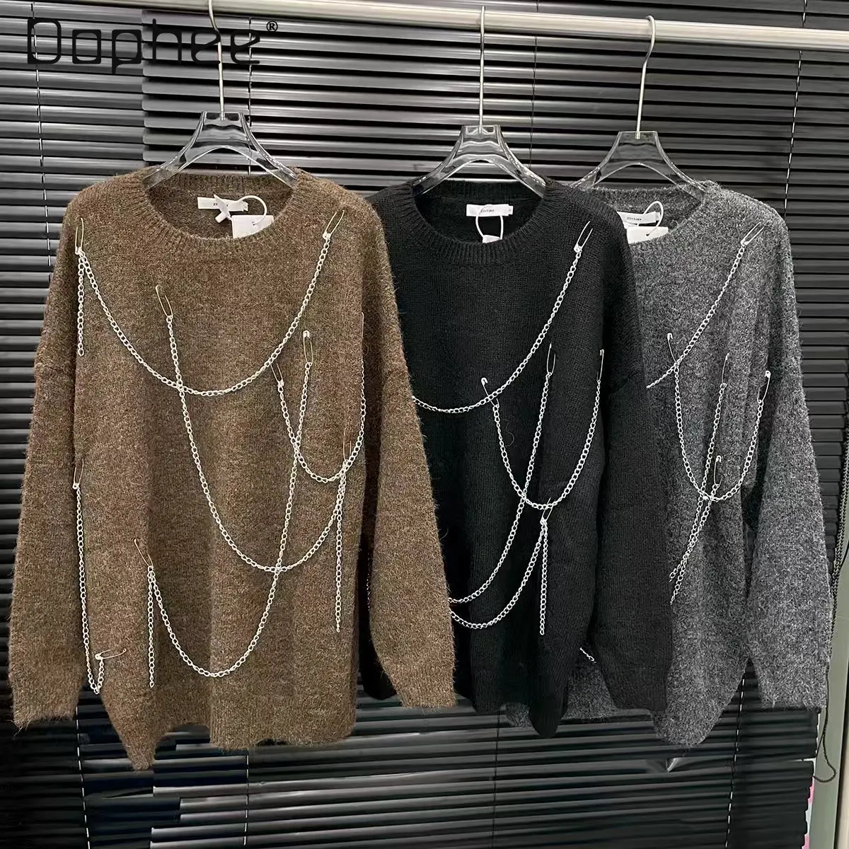

2025 Autumn New American Retro Chain Decoration Fashion Loose Casual Versatile Sweater Women Street Hot Girl Oversized Sweater