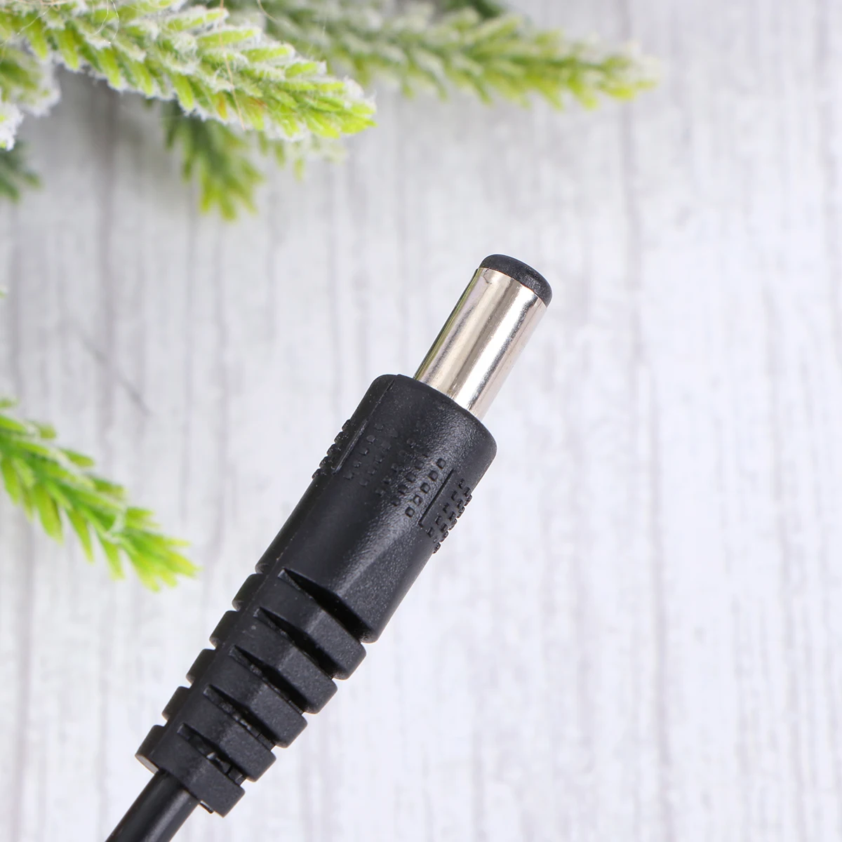 

1M Length Black USB Port 5V 5.5x2.1mm DC Barrel Power Cable Connector For Small Electronics Devices Usb Extension Cable (Black)