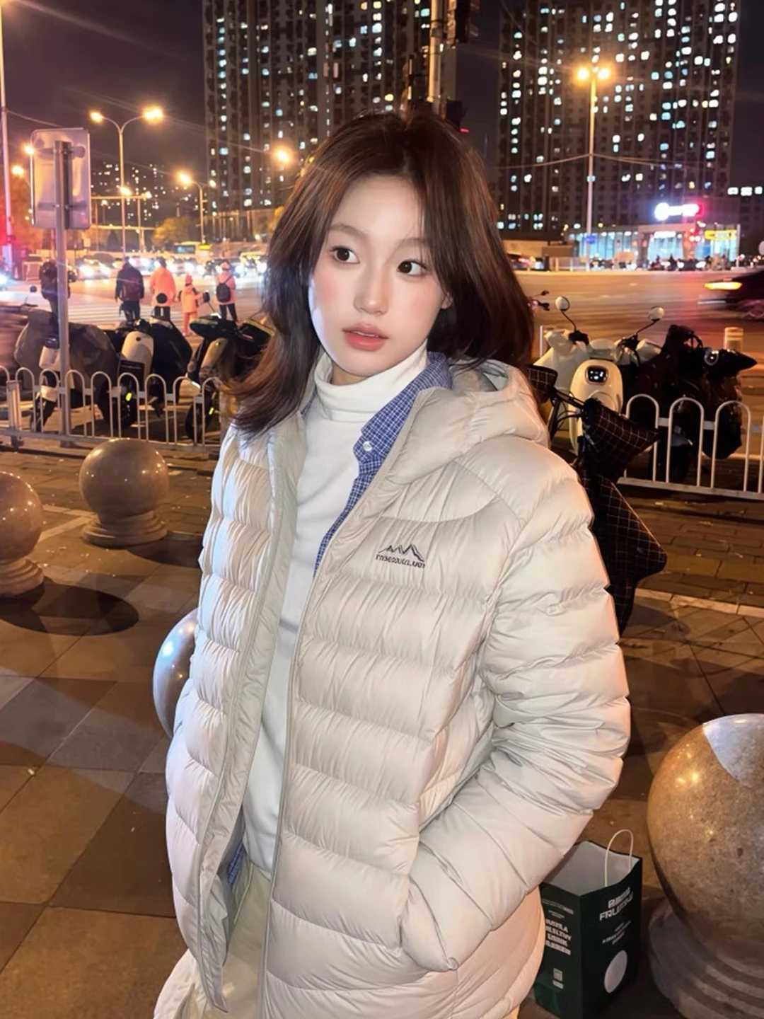 

ay Hooded ort down Jaet Women's Winter New Lightweight Thiened Cotton Coat Small Size Thiened Cotton Outerwear