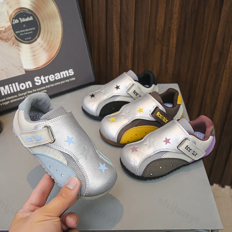 

Girls' Star Design Casual Low Top Sport Flat Shoes 2025 Autumn Children's Mesh Breathable Comfortable Fashion Versatile Sneakers