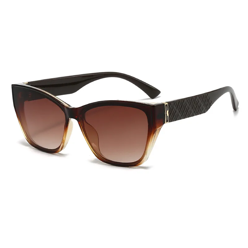Unisex Large Square Fashion Glasses with Textured Leggings for Daily Wear And Street Photography European And American Style