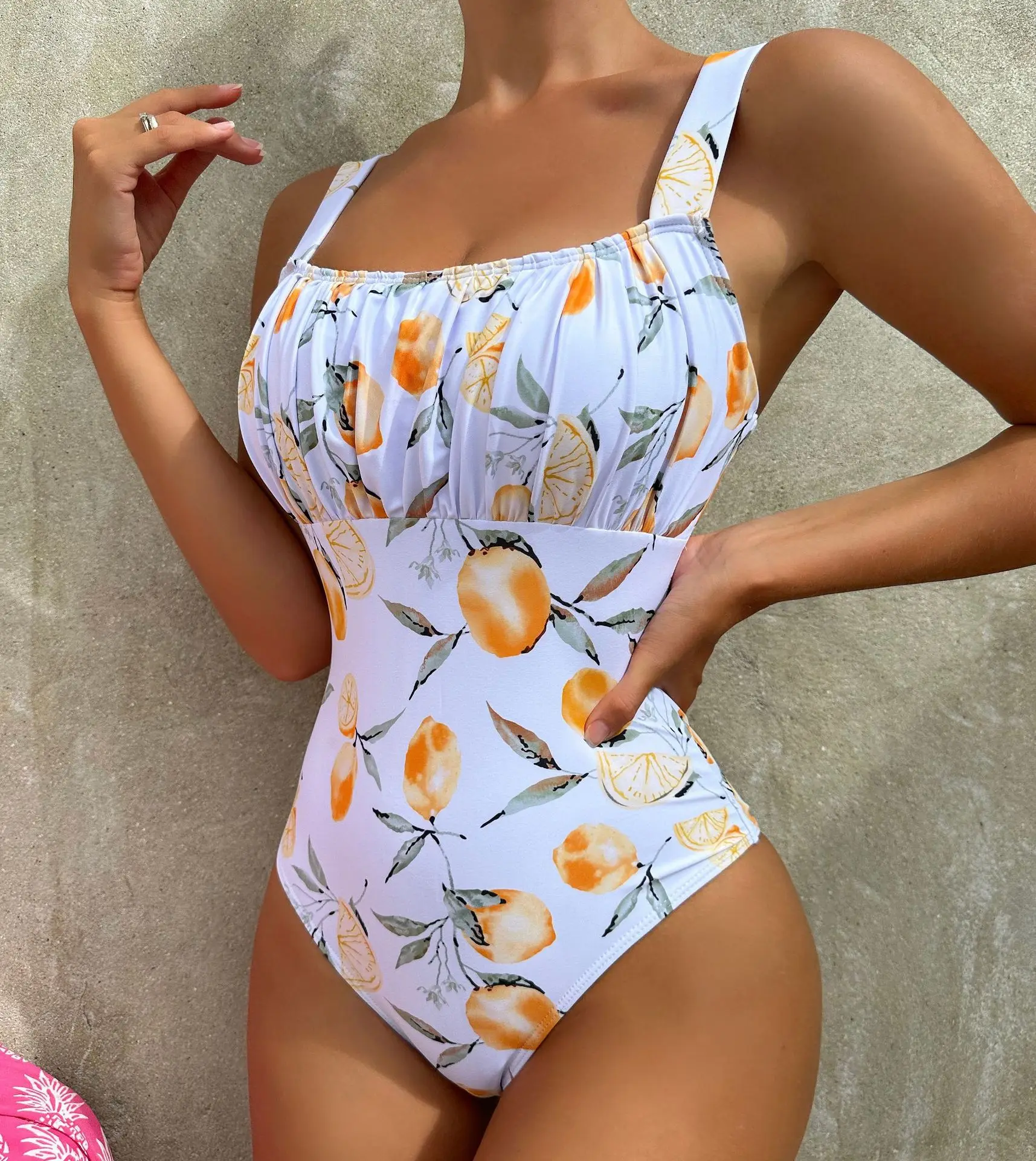 

Bandeau swimwear female Fruit print one piece swimsuit women Sports bathing suit swim suit beach wear bodysuit 2023 new Monokini