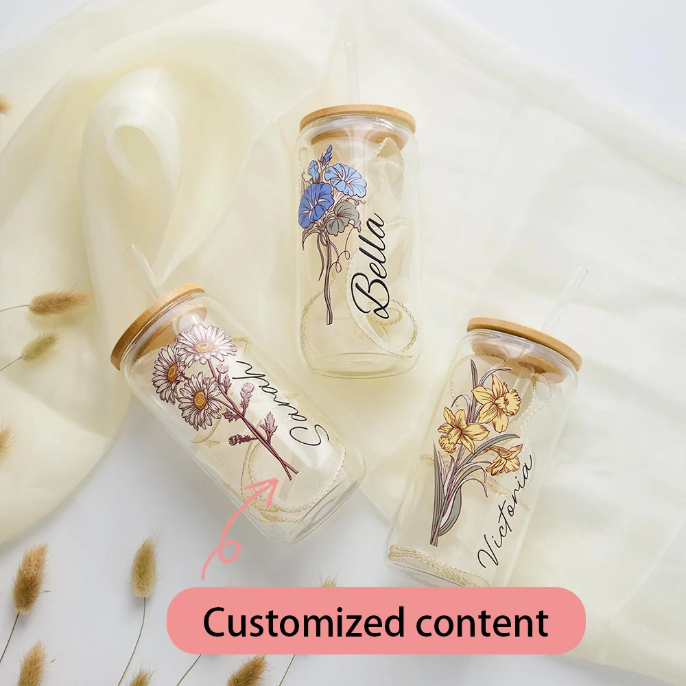 Custom Birth Flower Glass Can Cup with Bamboo Lid & Straw,Personalized Name Daisy Print Iced Coffee Glass Tumbler Gift for Her.