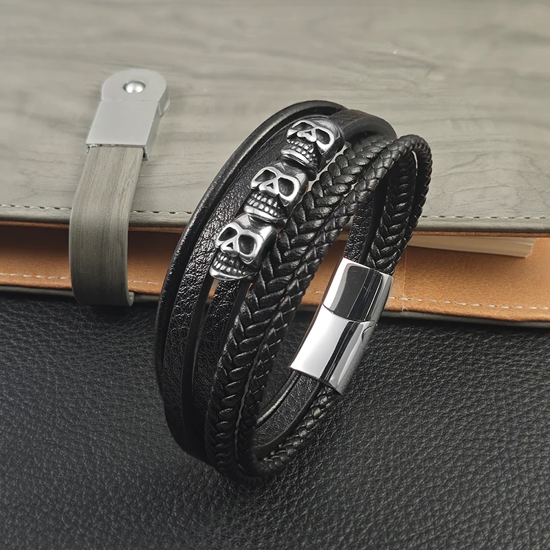 

Classic Ghost Head Leather Bracelet Skull Shape Men Fashion Stainless Steel Clasp for Handsome Boys Birthday Jewelry Gift