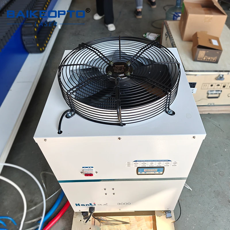 

Hanli 3000W Industrial Water Chiller for Fiber Laser Cutting And Welding Machine - Cooling System for Laser Equipment