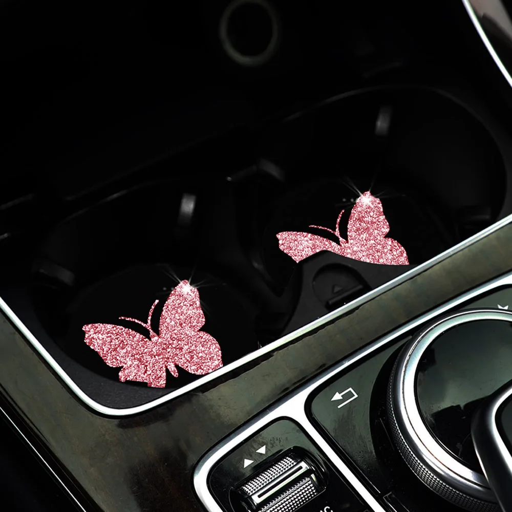 Ein Paar glitzernde Gummibechermatten aus glitzerndem Blingbling-Stoff mit Goldprägung für Auto-Wasserbecher, Auto-Innenzubehör,