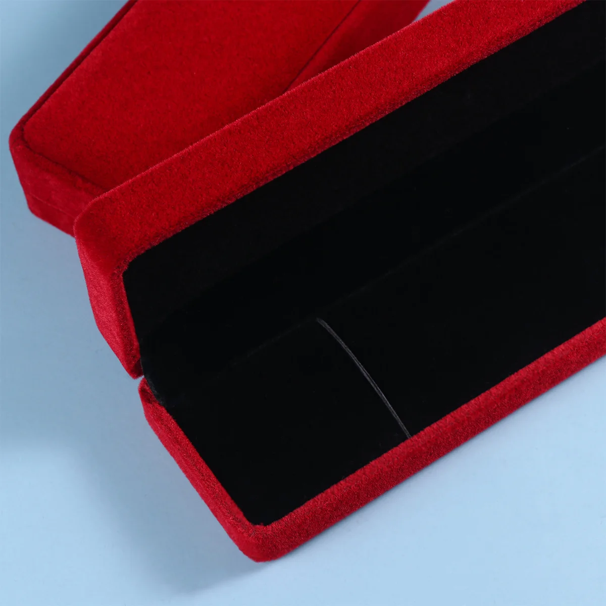 

2Pcs Luxury Flannel Jewelry Case Pendant Necklace Holder Minimalist Design Ring Earring Storage Gift Container Wine Red