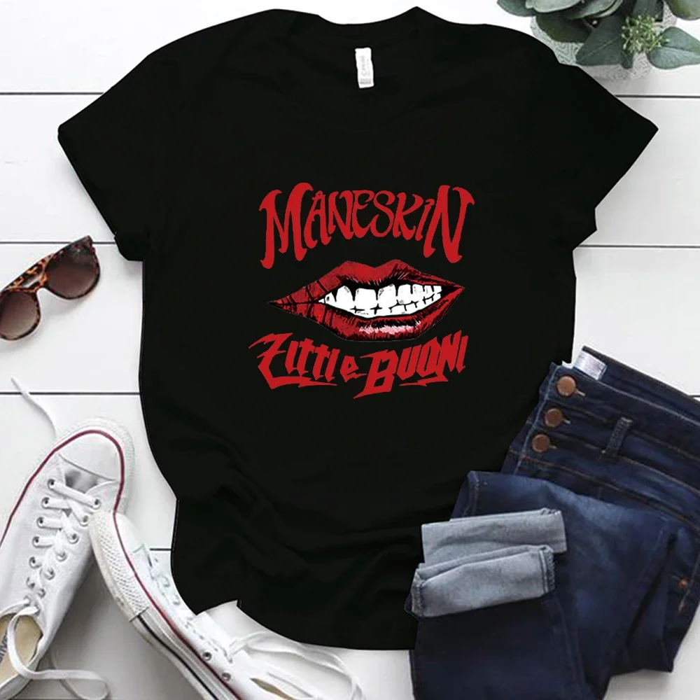 

Maneskin Letter Print Funny Women T-Shirt Short Sve Summer Casl Soft Male Tee Shirt Loose Hip-hop Round Neck Tops Clothes