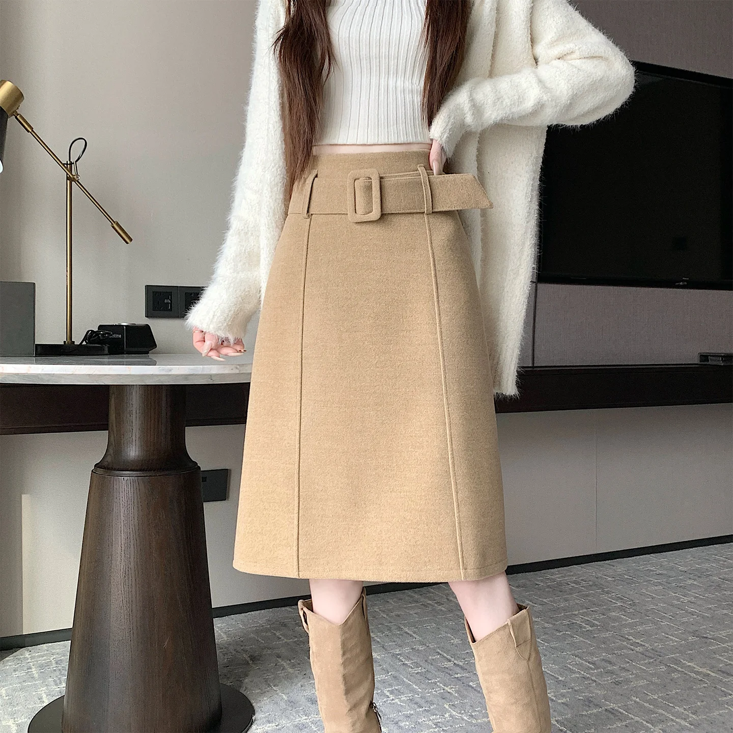 2026 New Version Slim-fitting High-waisted Cashmere Woolen Medium-length A-shaped Skirt Women