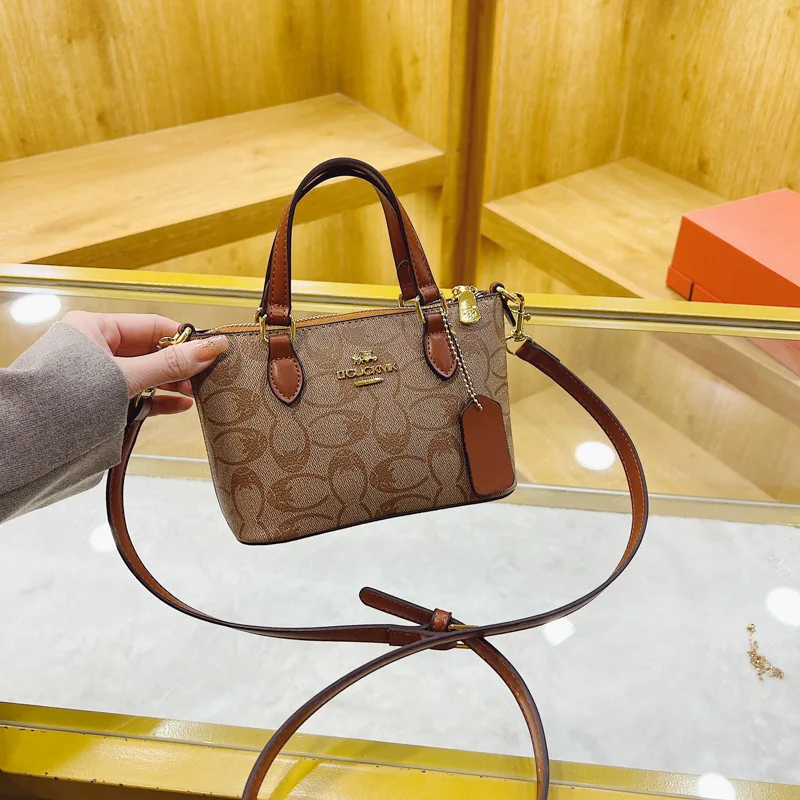 Premium women's bag French printed portable small bag versatile shoulder messenger bag trendy women's bag
