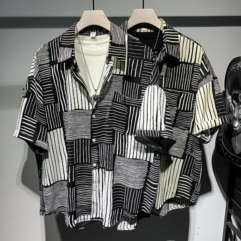 Camisa casual solta masculina, lapela listrada em retalho, combinando cores, arte retrô, sentimento de alta qualidade, tendência estilo americano,