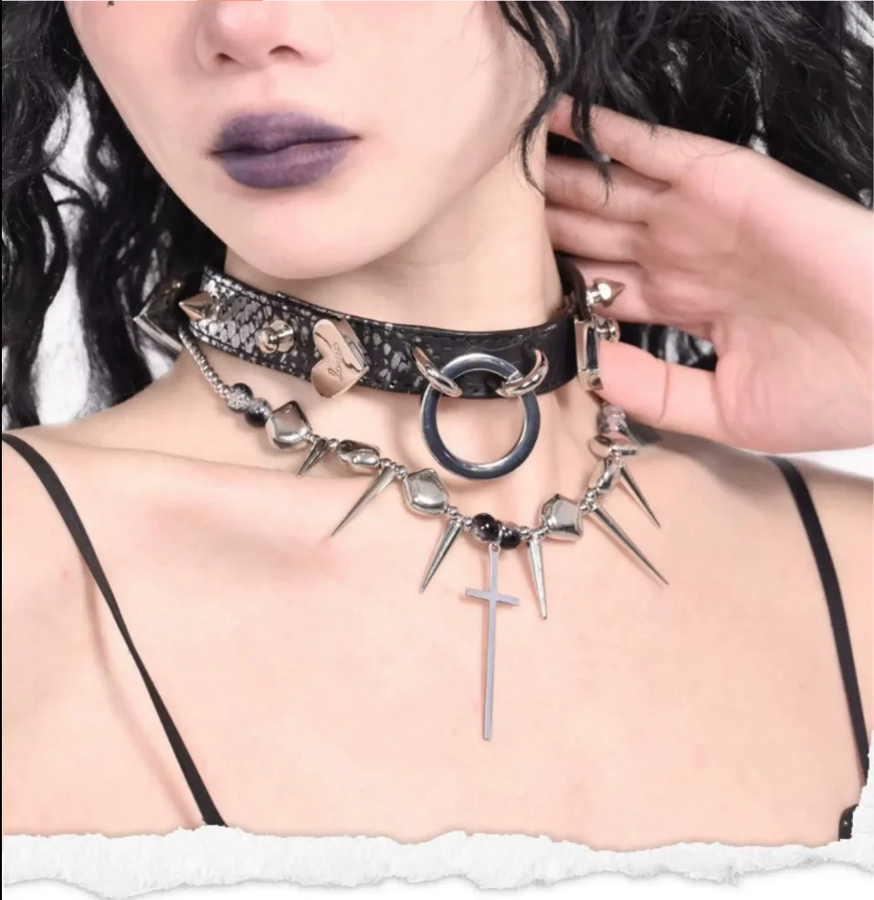 original design harajuku japanese pu metal subculture punk girls gothic black choker revits cross snake skin neck accessories