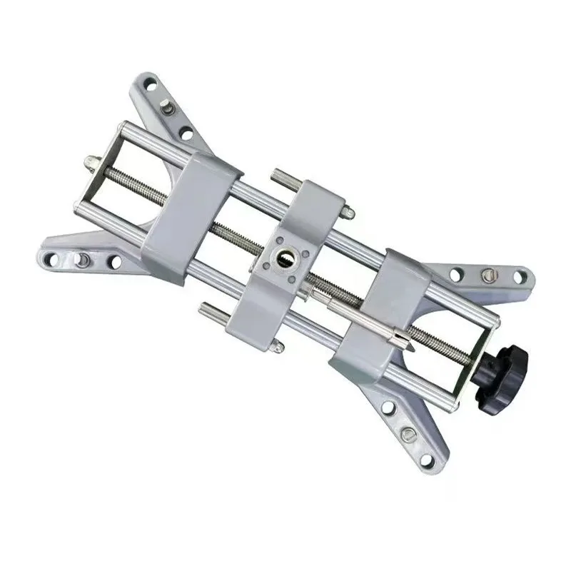 Car four-wheel aligner fixture, four-wheel aligner universal fixture, vehicle tool accessories