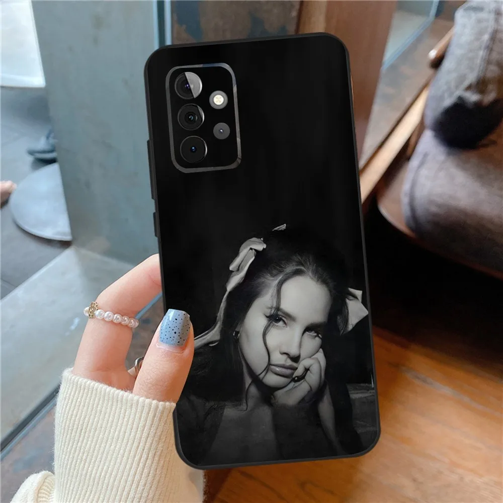 L-Lana Del Rey Singer  Phone Case For SamsungS24,23,22,21,S20 Ultra Pro 10,S30Plus,S9,20lite Ultra Black Cover