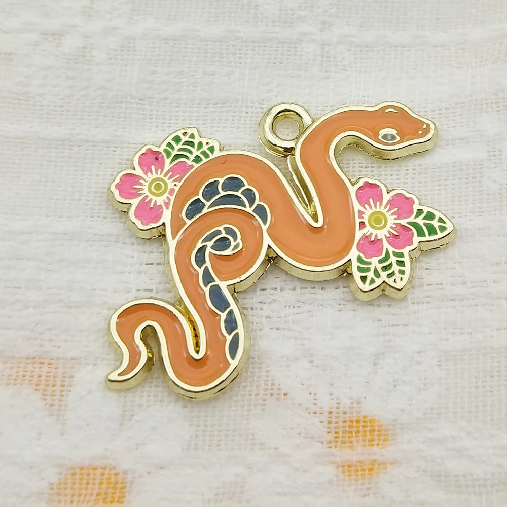 10 قطع الأفعى الكرتون سحر لصنع المجوهرات القرط الهاتف المفاتيح سوار قلادة diy الاكسسوارات سبائك معدنية مطلية بالذهب #5