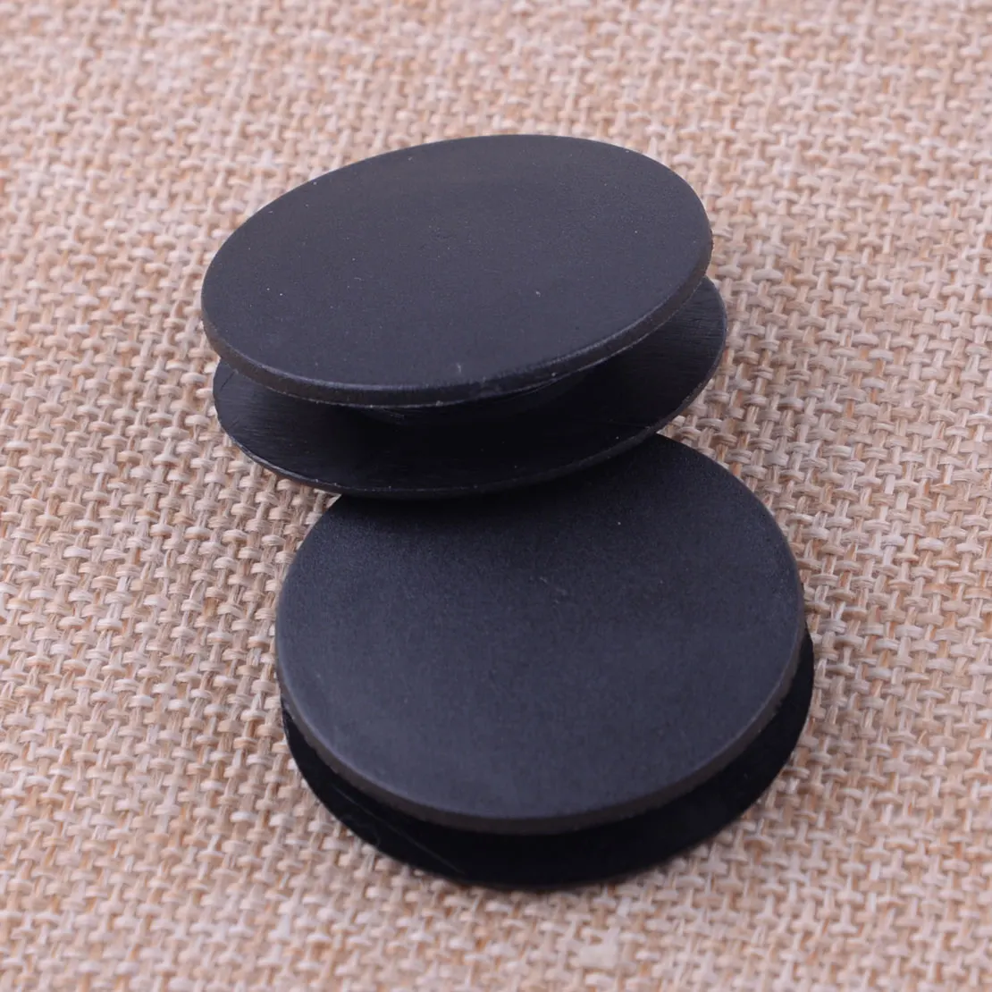 4Pcs Black Plastic Accessories Car Mat Grips Carpet Floor Fixing Clips Clamps Cap 3.6 cm Fit for MERCEDES-BENZ BQ6680520