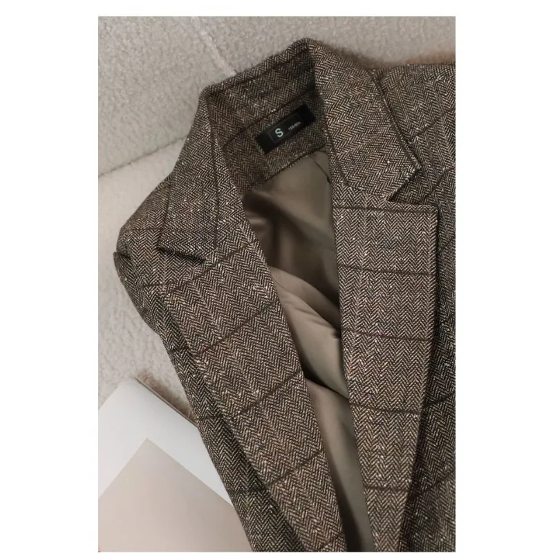 مشرق بدلة جلدية سترة المرأة 2025 جديد الخريف عالية الجودة تحسس المقلية الشارع دعوى هذا العام شعبية المرأة معاطف البنطال القصير #6