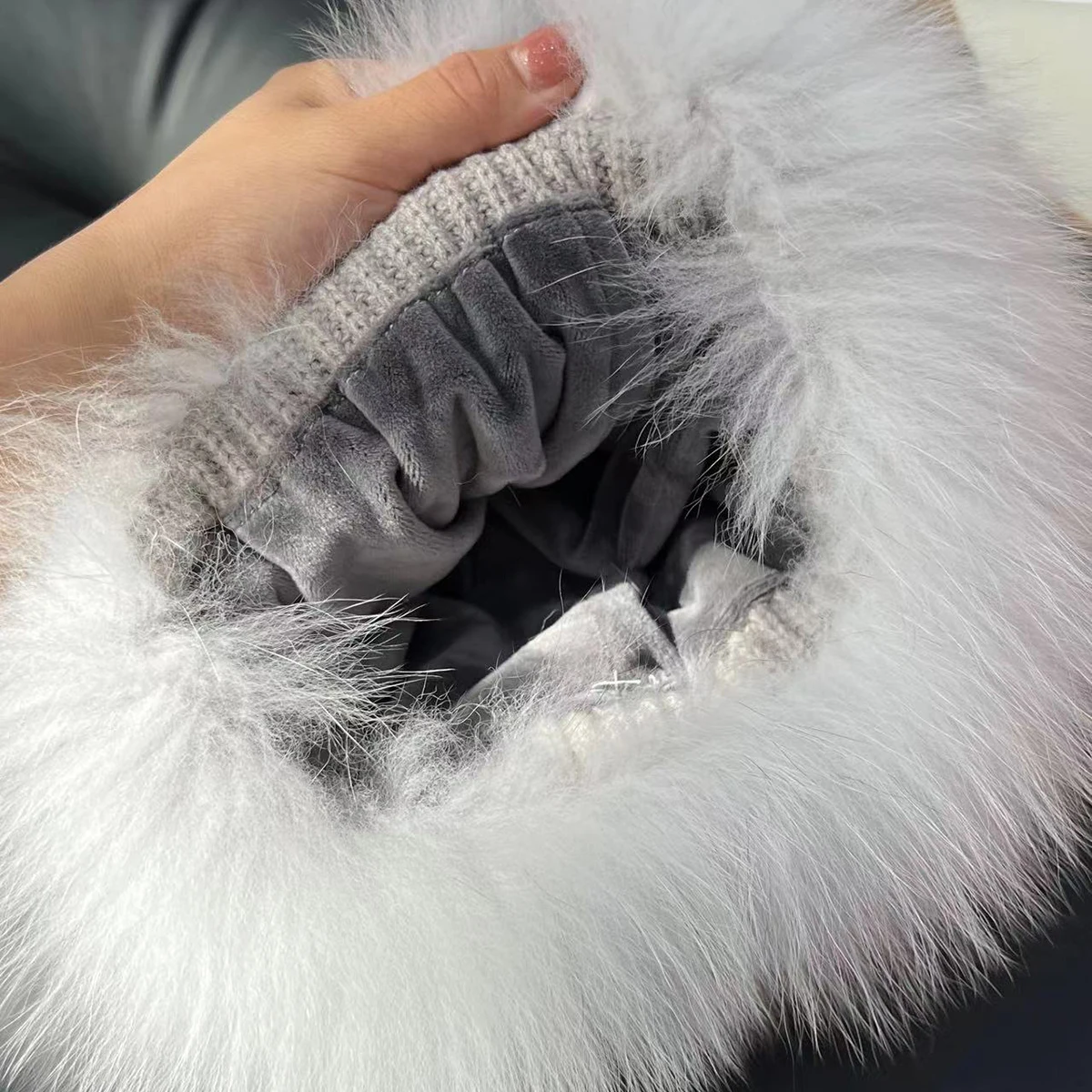 Neue Stilvolle Beanie Fuchs Pelz Hüte für Frauen Winter Warme Flauschigen Knochen Kappe Weiche Außen Dicke Natürliche Fuchs Pelz Hut Weibliche Kuppel Hüte – Detail 14