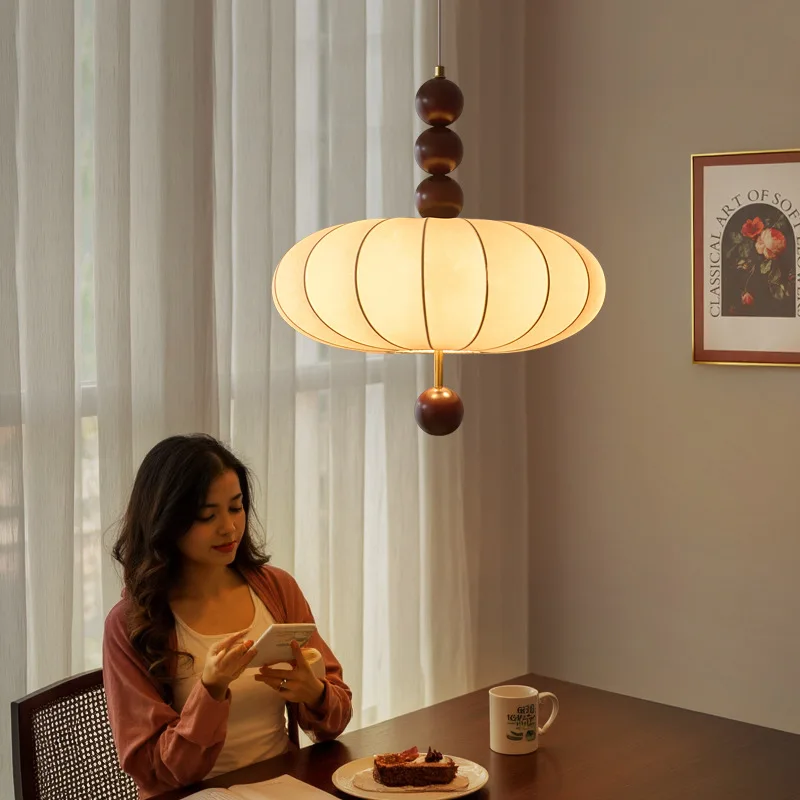 

French Vintage Wooden Bead LED Pendant Light White Lantern Fabric Hanging Lamp Living Room Bedroom Kitchen Restaurant Chandelier
