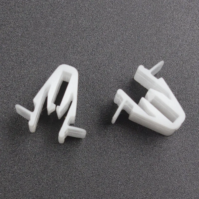 50PCS Auto plastic fasteners for Toyota Highlander Land cruiser Prado Yaris Hiace RAV4 S6 Verso rear door trim panel clips